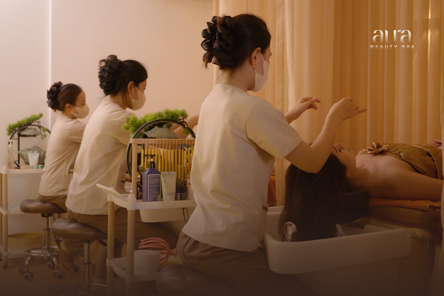 Massage Đông Y đả thông kinh lạc, giảm căng thẳng